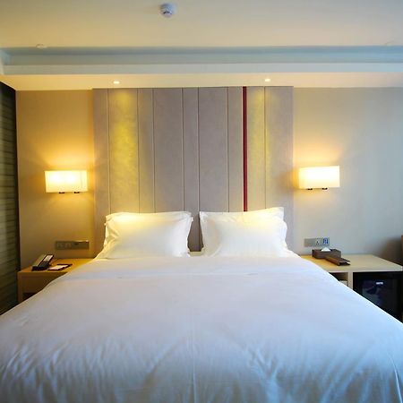 Lavande Hotel Jiujiang Xunyang Road Walking Street Esterno foto
