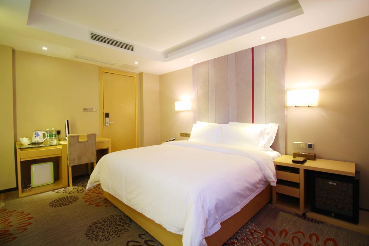 Lavande Hotel Jiujiang Xunyang Road Walking Street Esterno foto