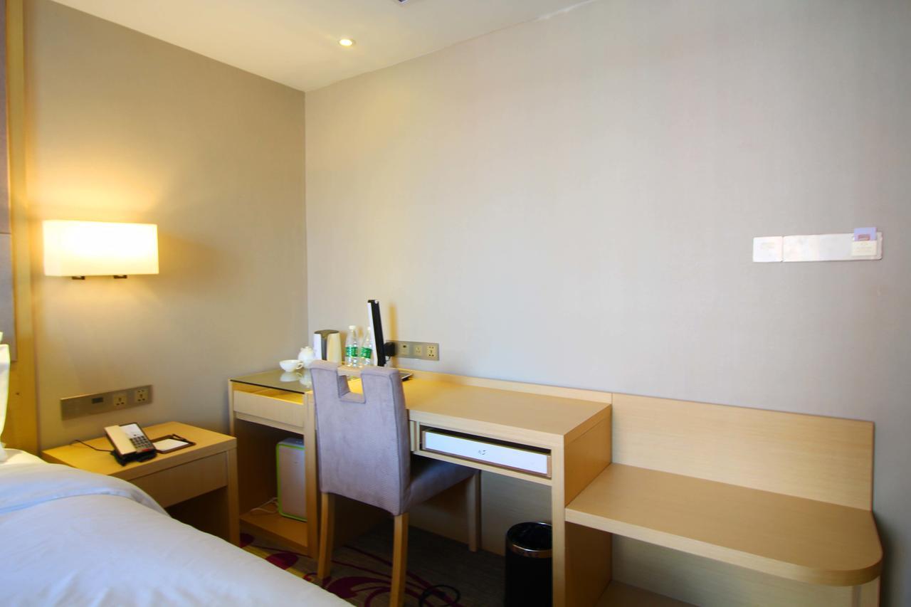 Lavande Hotel Jiujiang Xunyang Road Walking Street Esterno foto